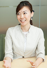 翠田有希氏