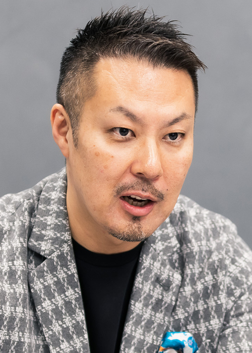 河野 純一郎氏